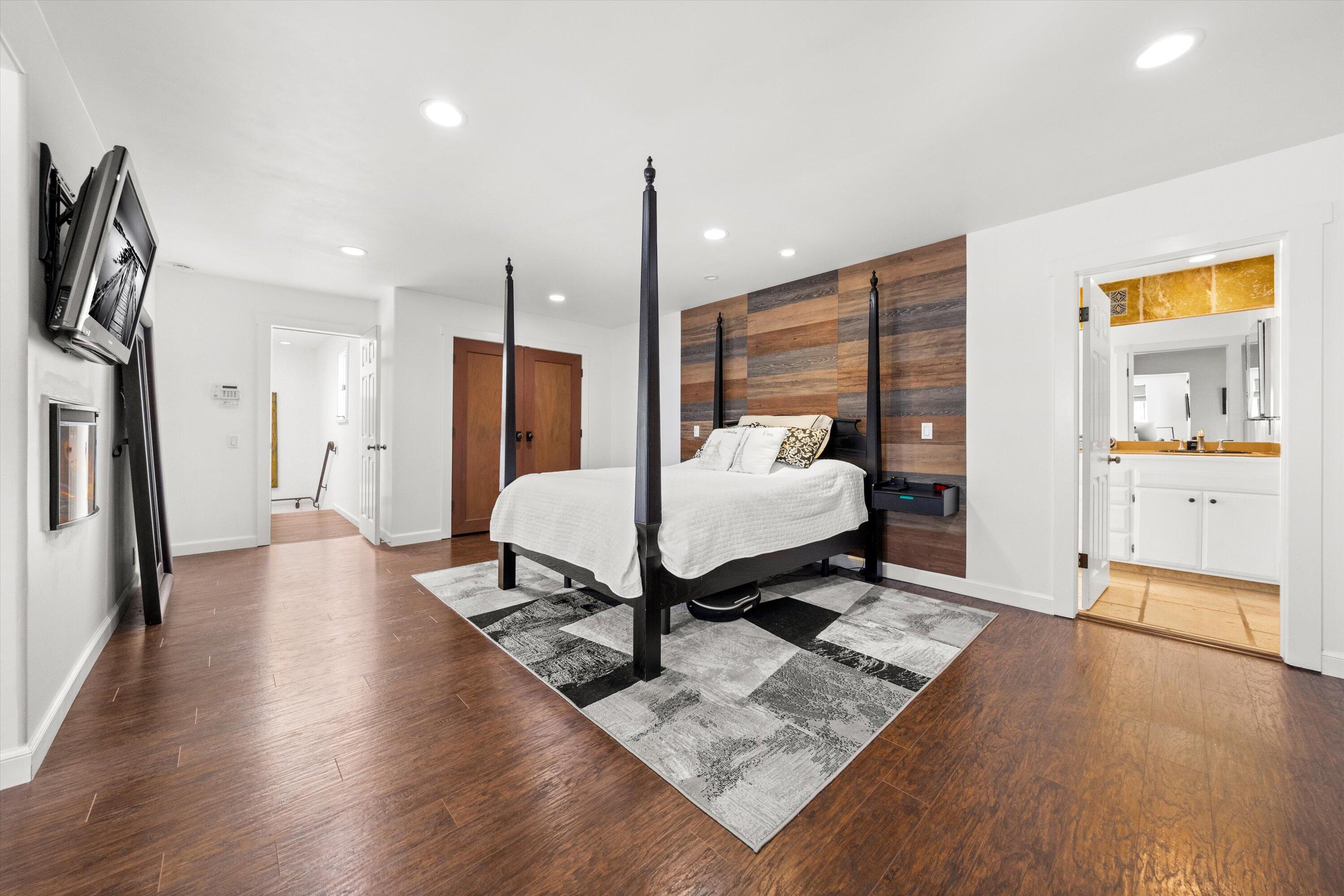 1435 Sycamore Canyon Road