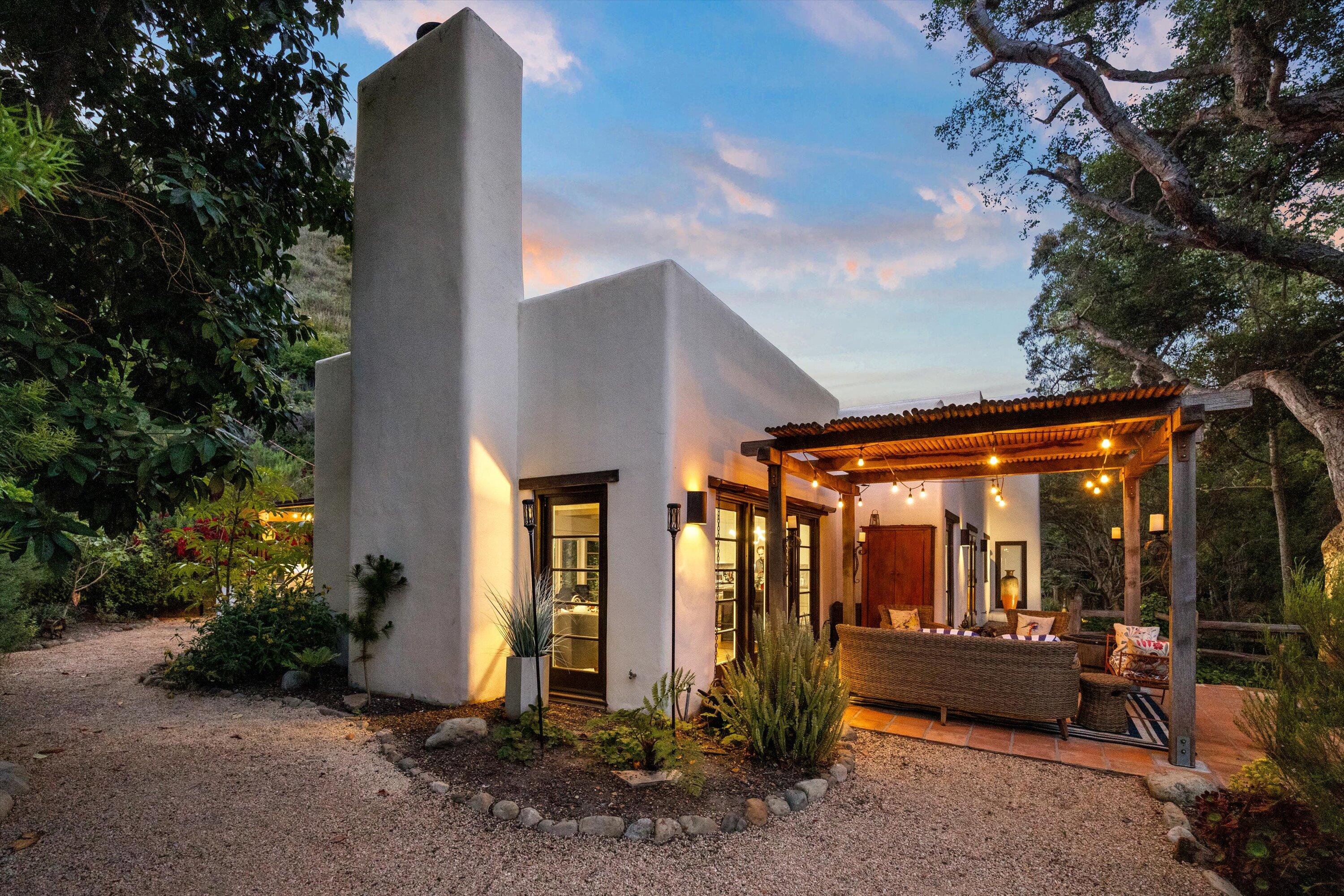 1435 Sycamore Canyon Road