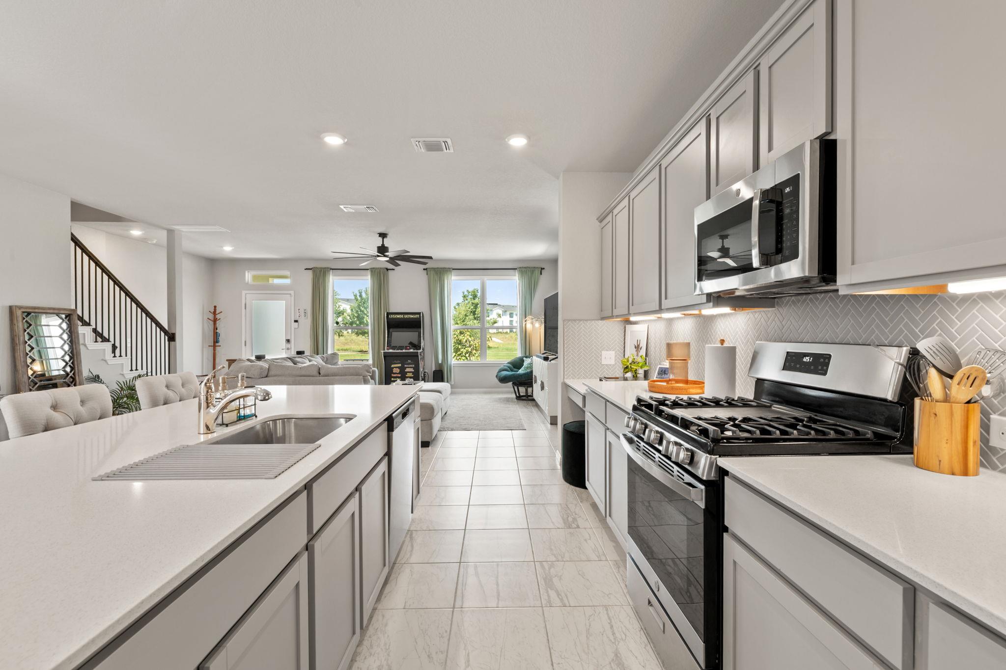 5417 Charles Merle #A DR # 94