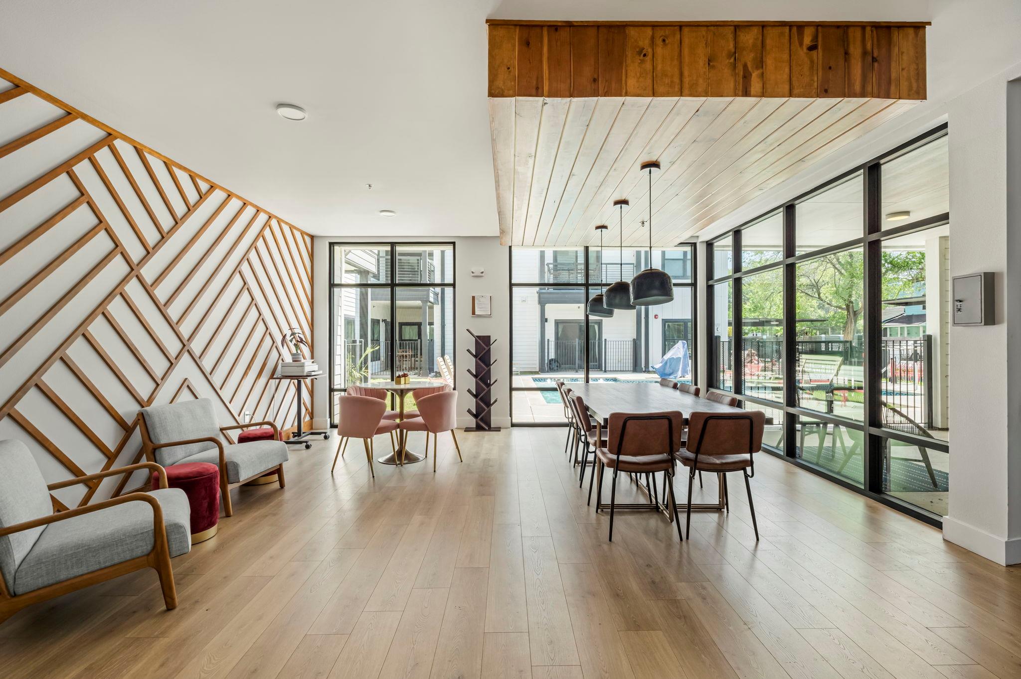 3101 Govalle Ave # 208