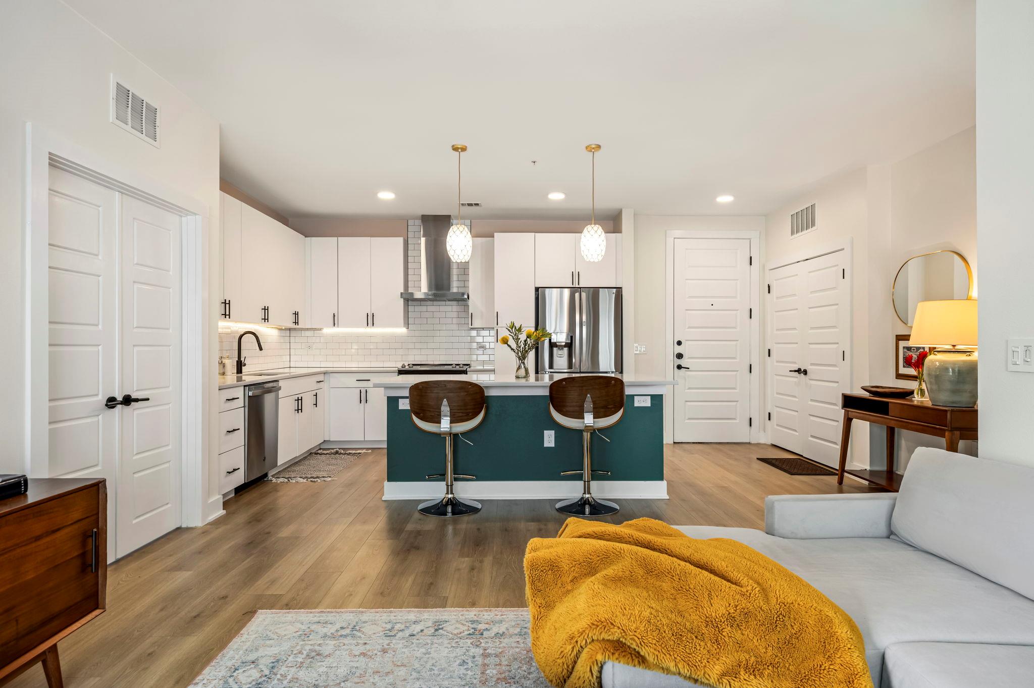 3101 Govalle Ave # 208