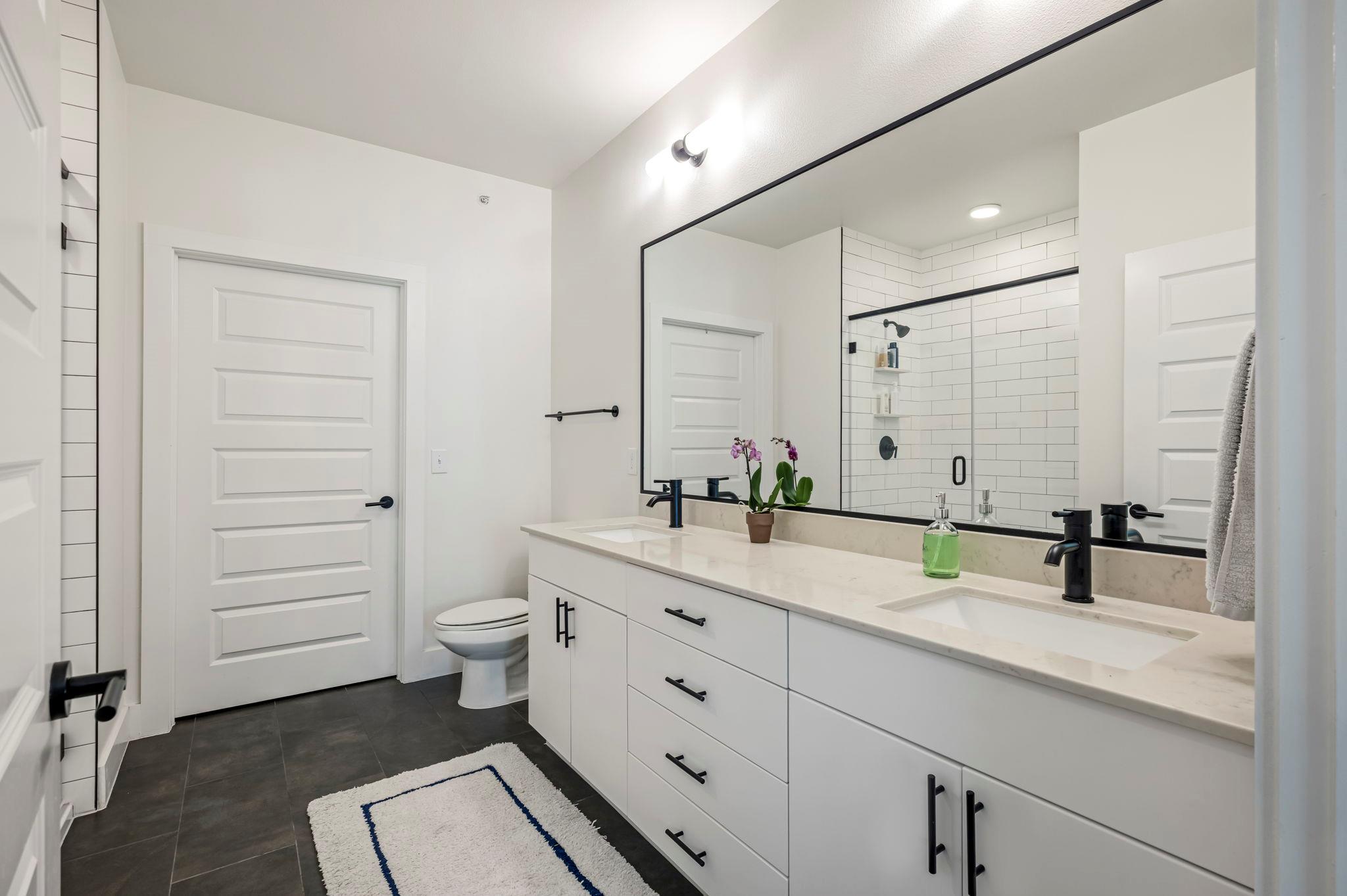 3101 Govalle Ave # 208