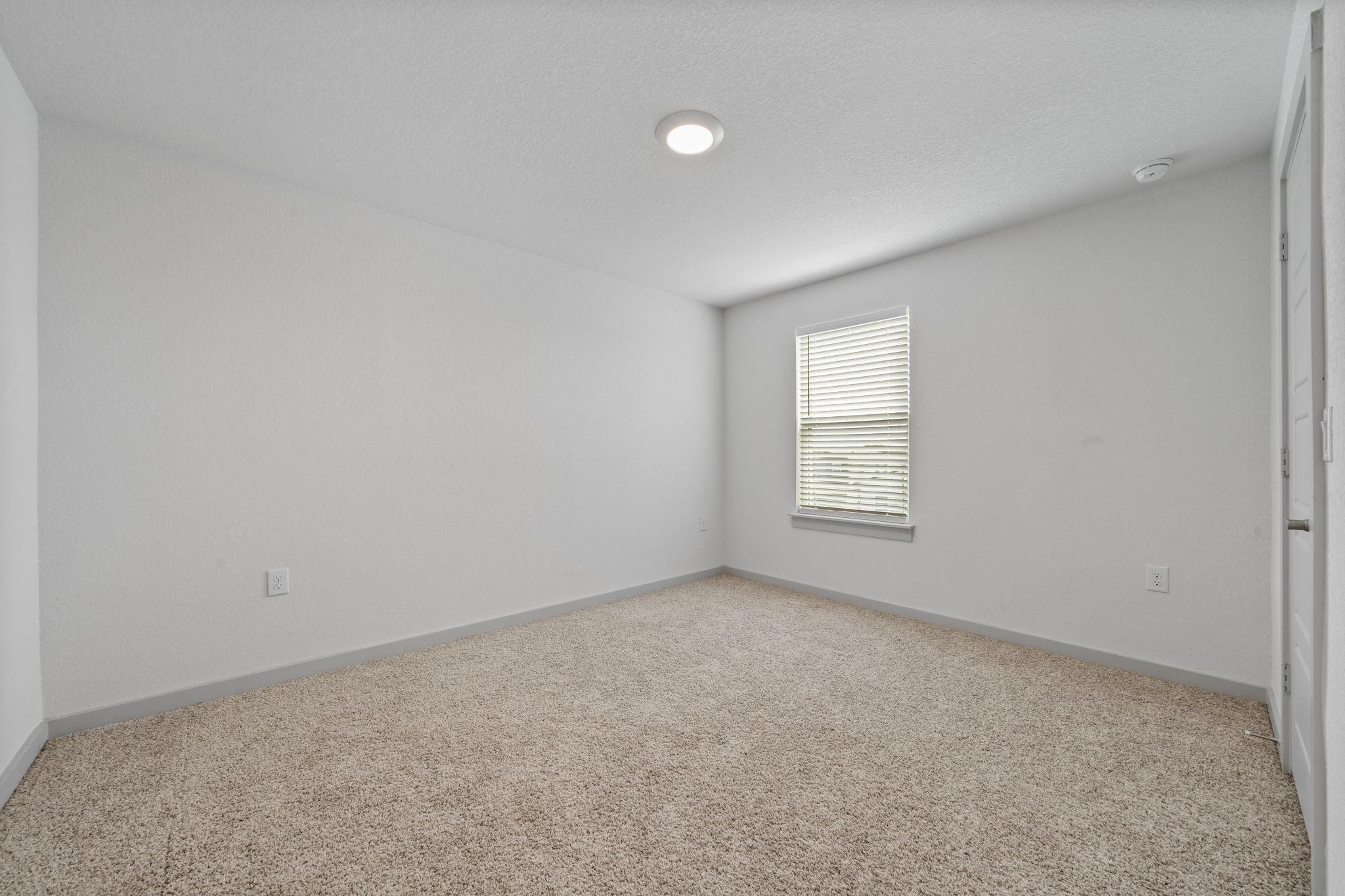 14008 Zuhause DR