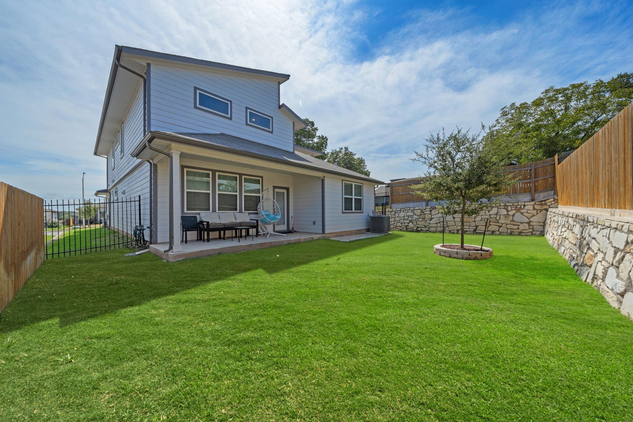 14008 Zuhause DR
