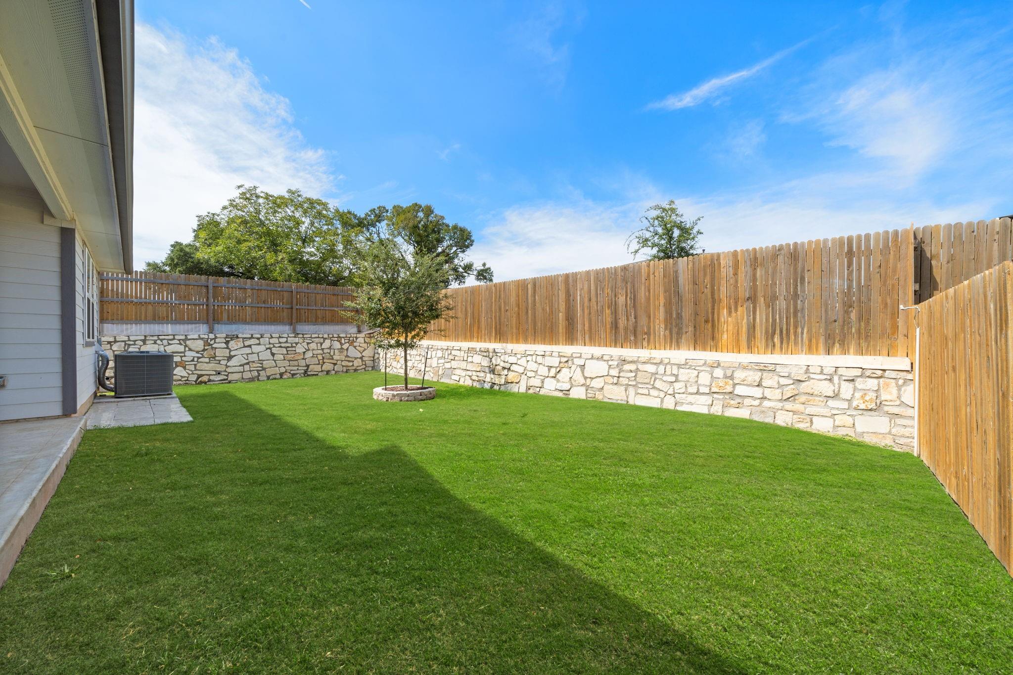 14008 Zuhause DR