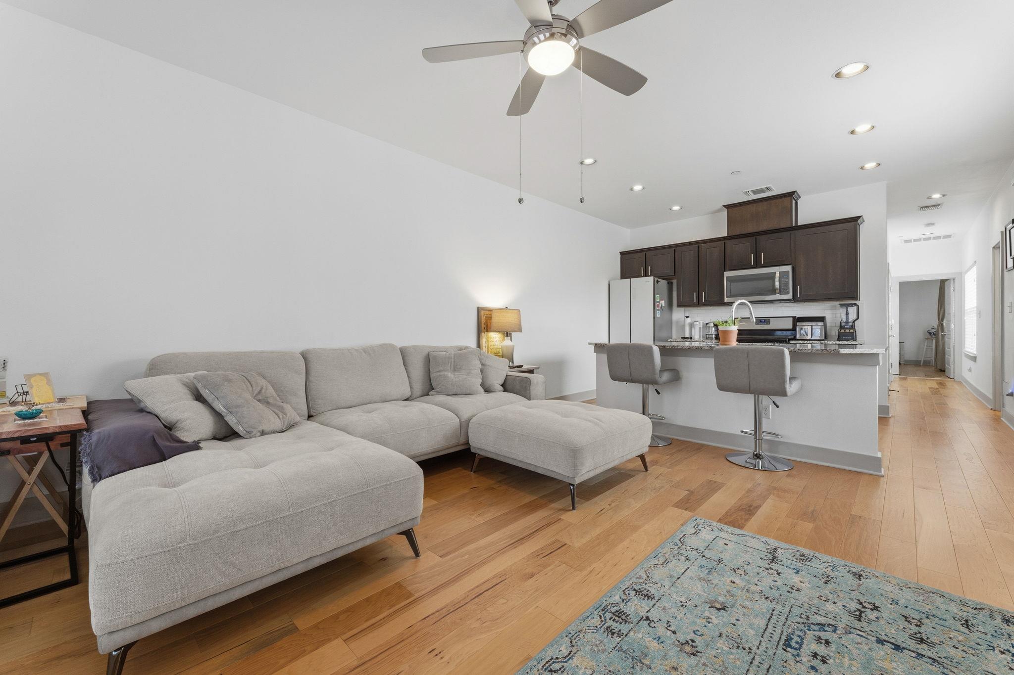 2101 Town Centre DR # 1808