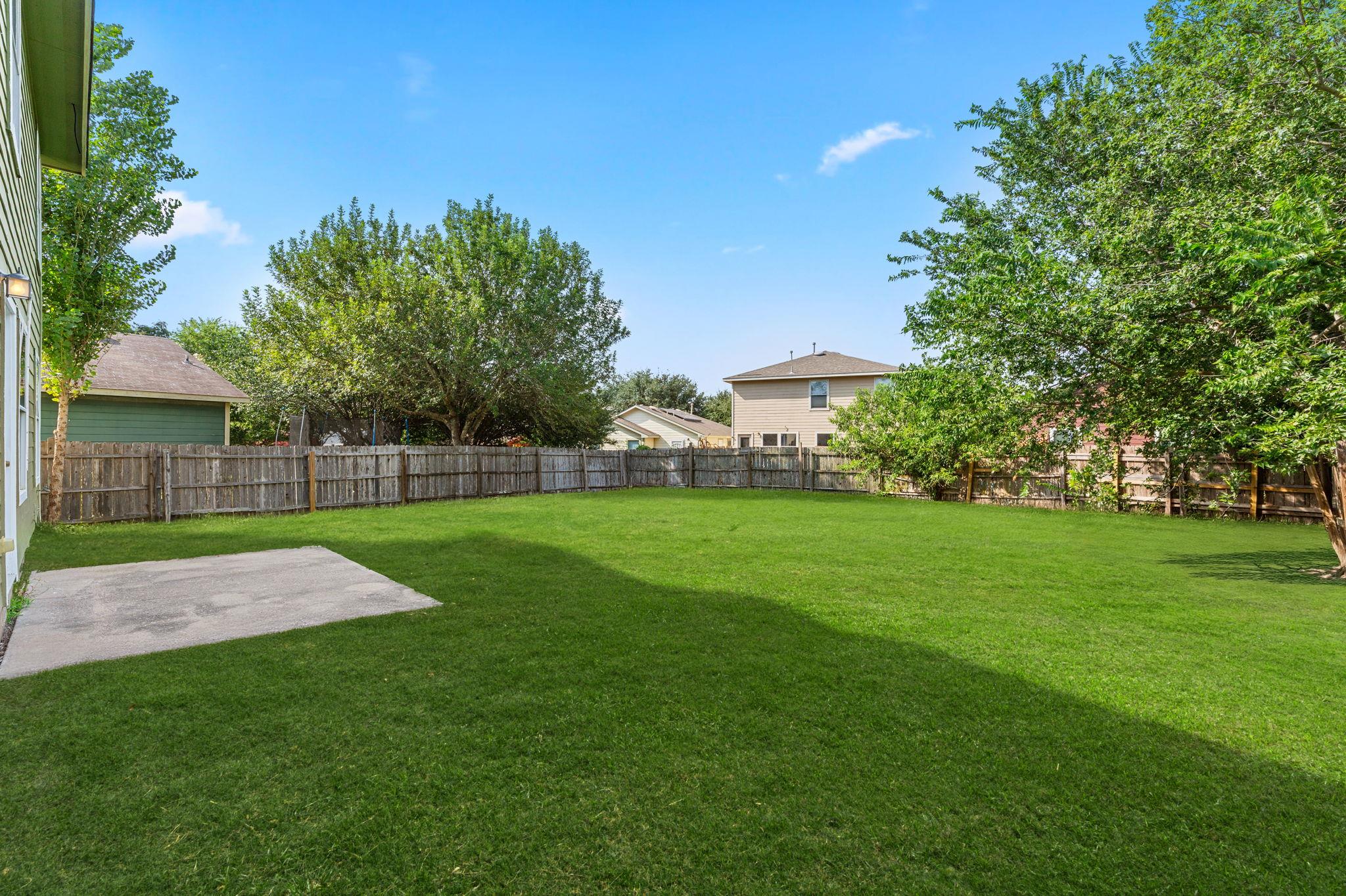 7409 Elk Pass DR