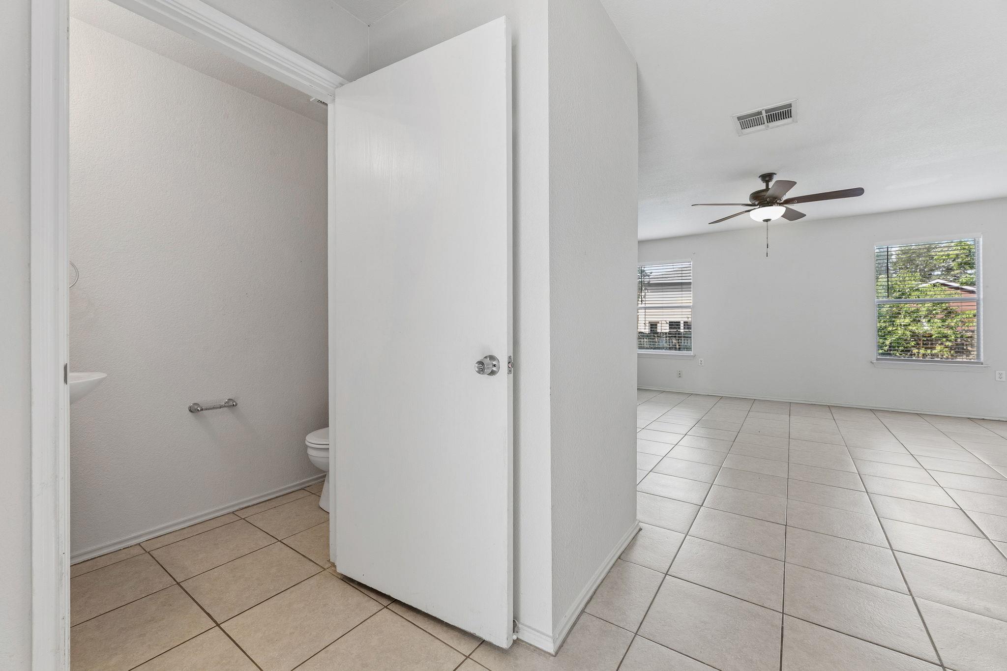 7409 Elk Pass DR