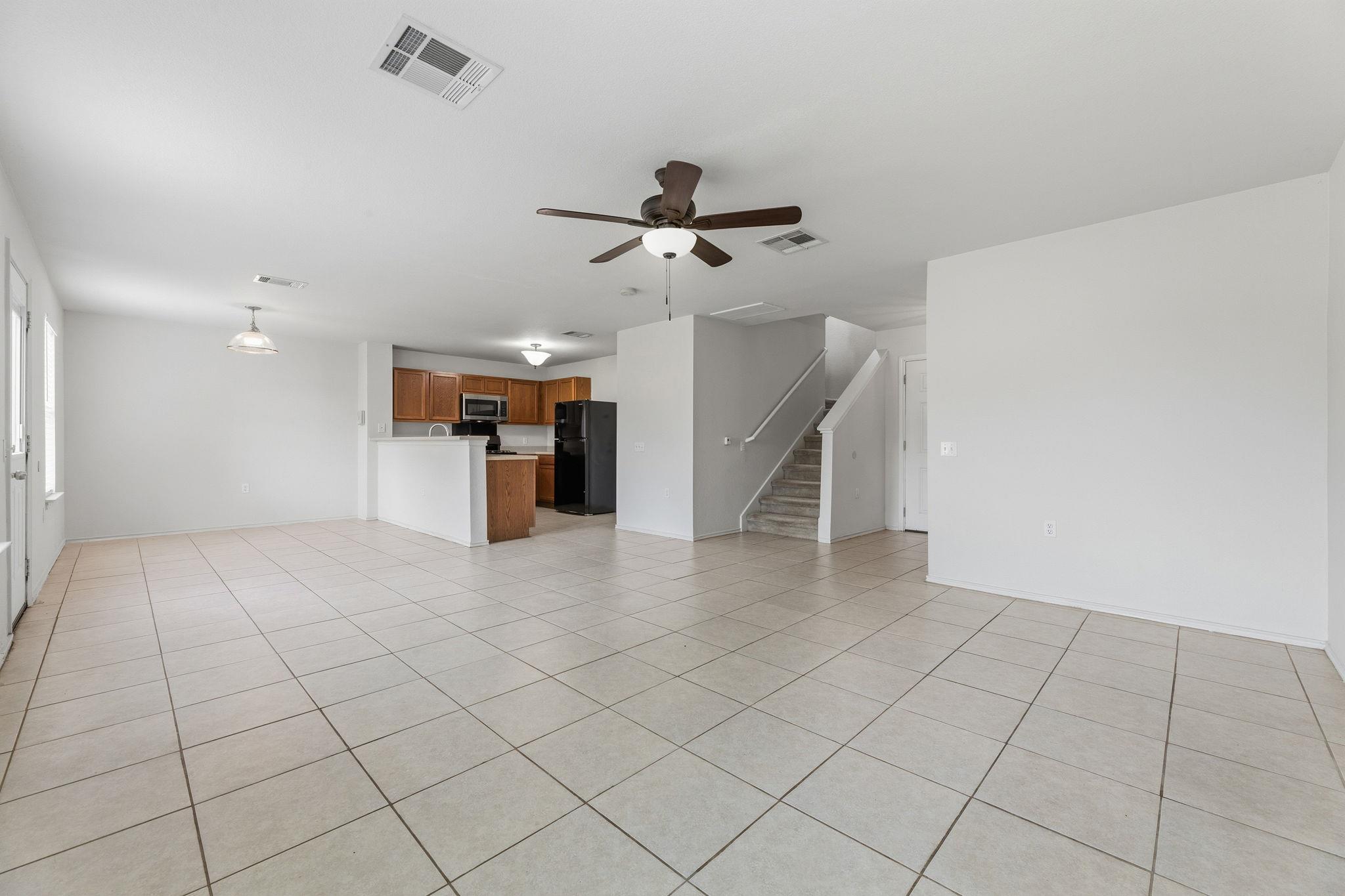 7409 Elk Pass DR