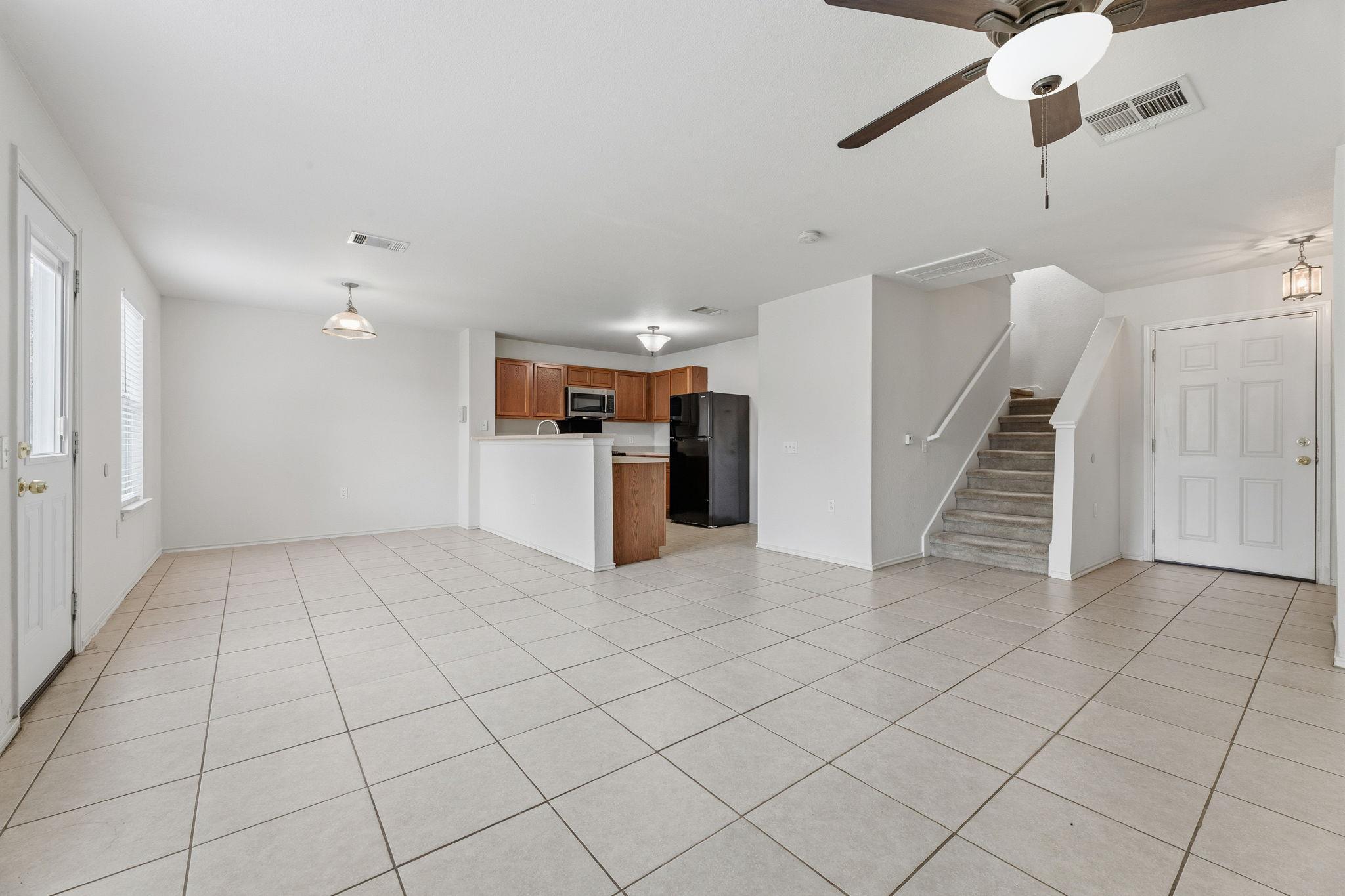 7409 Elk Pass DR