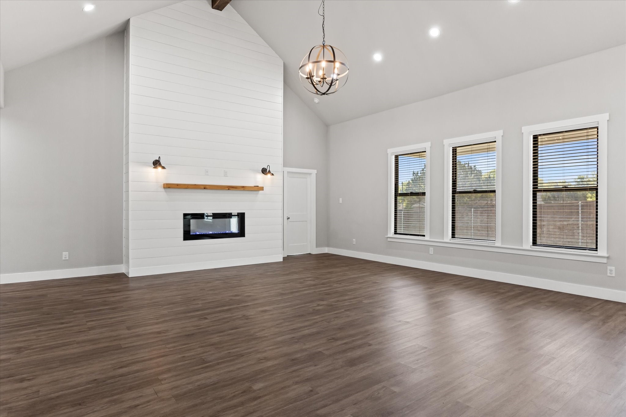 7869 Blanchard Way