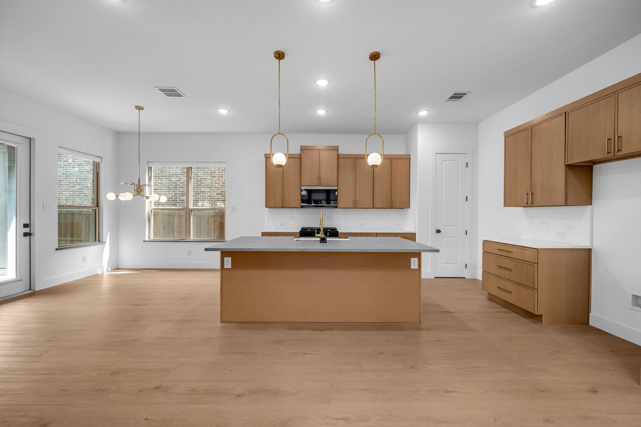 17546 Sequoia Drive