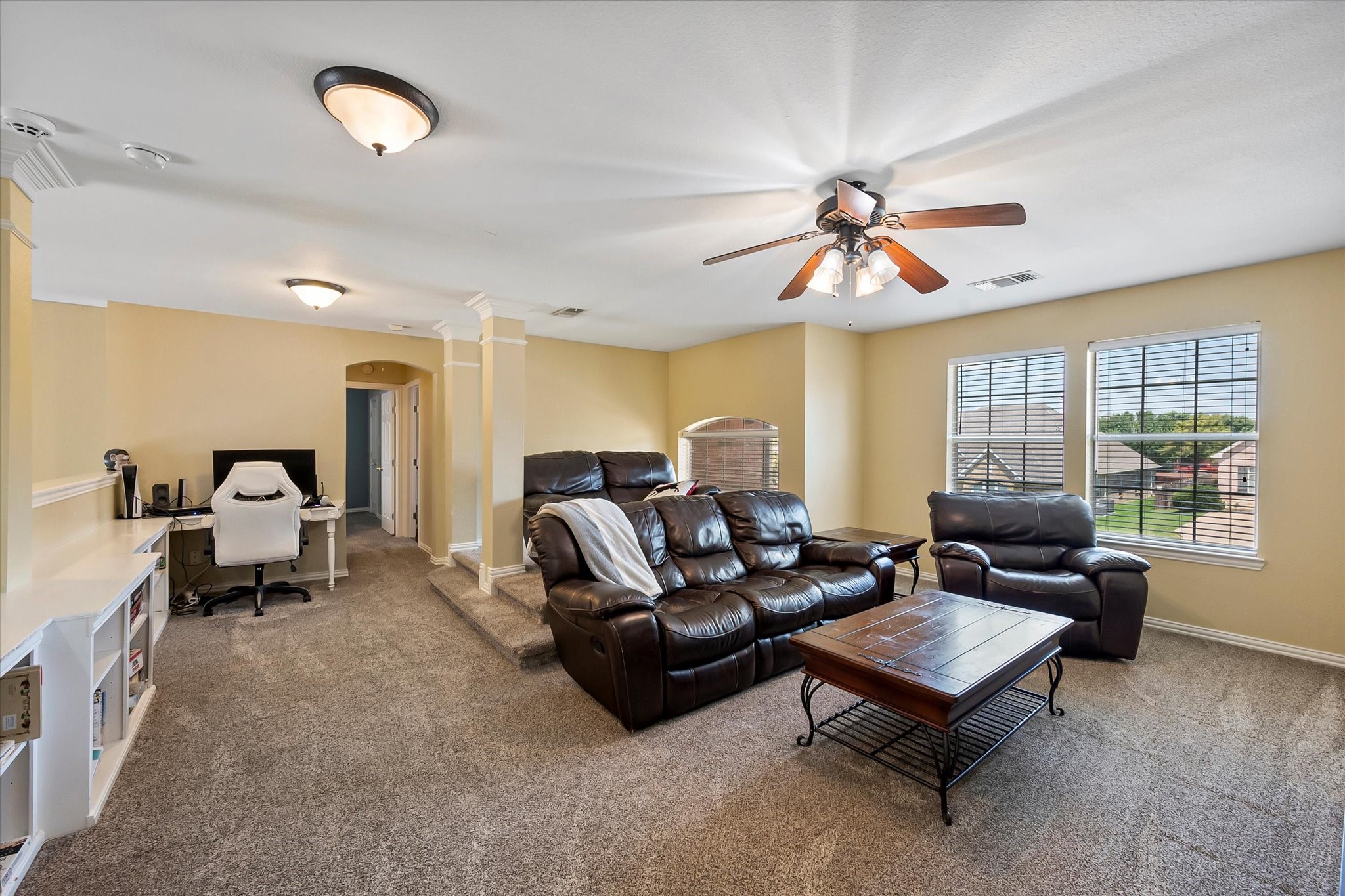 4 Lake Glen Court