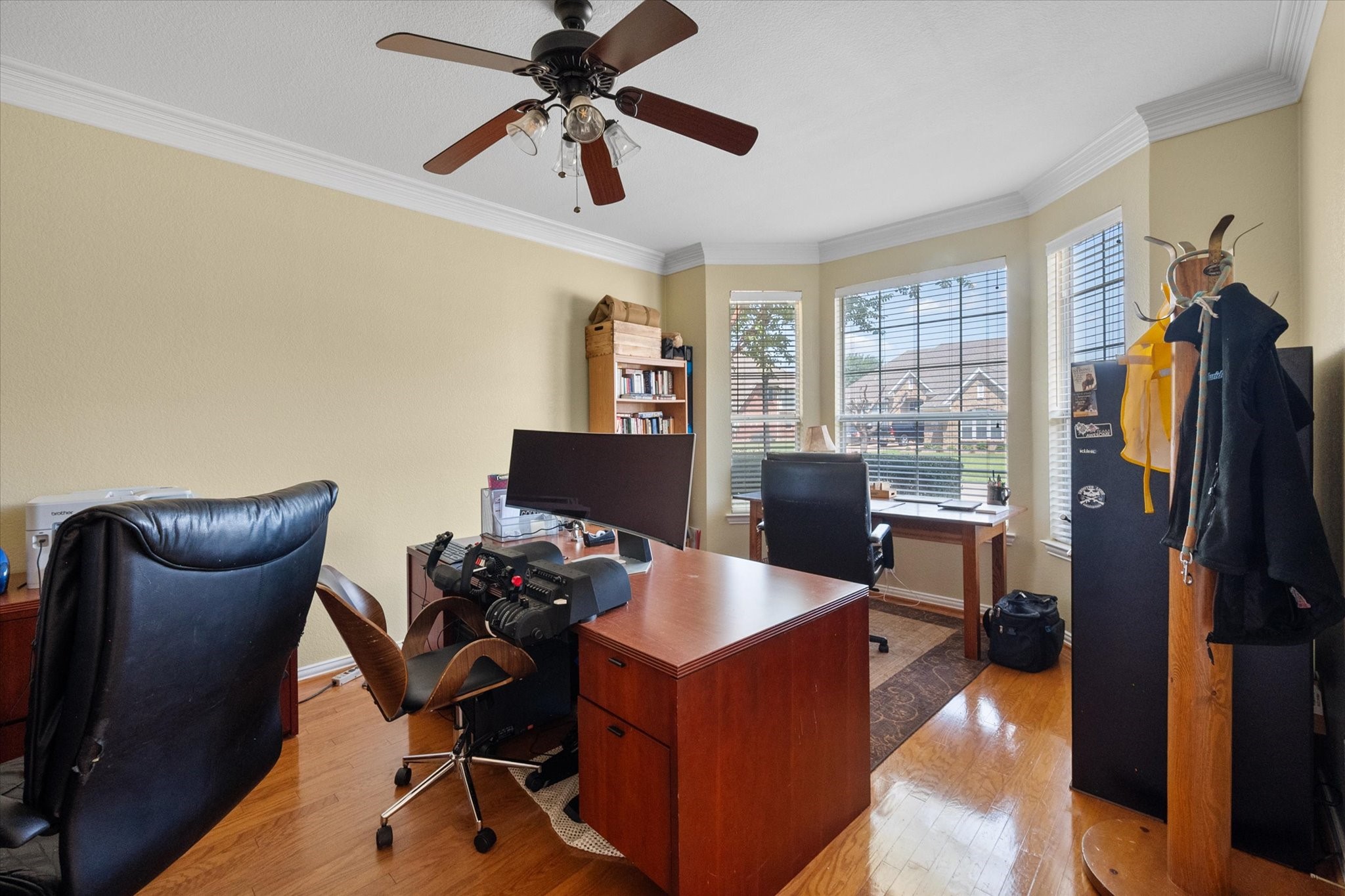 4 Lake Glen Court