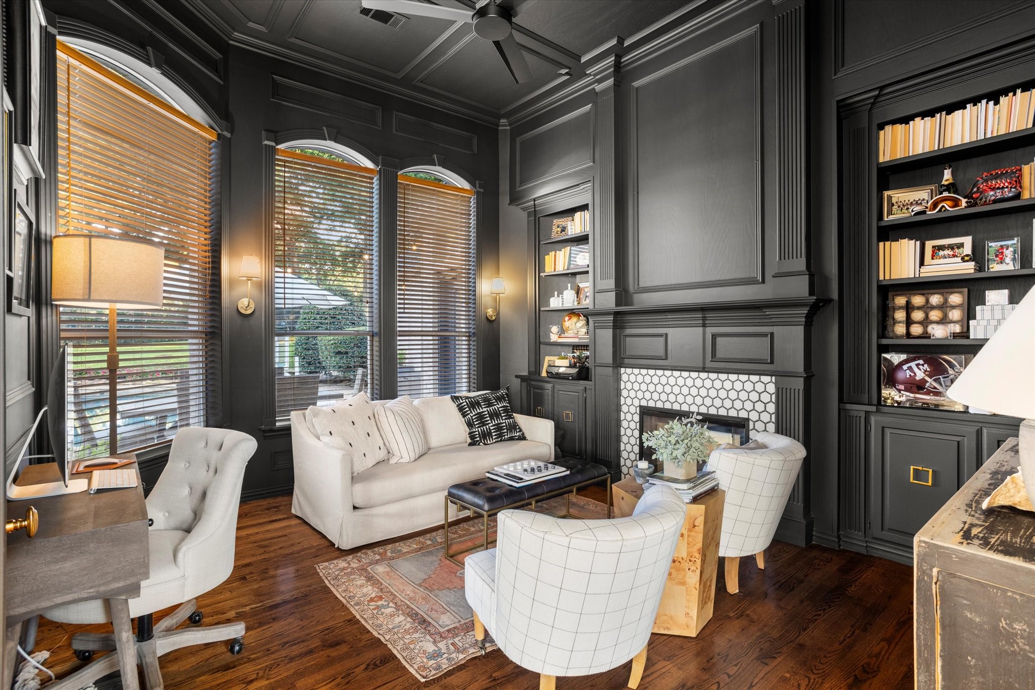 5301 Willow Lane