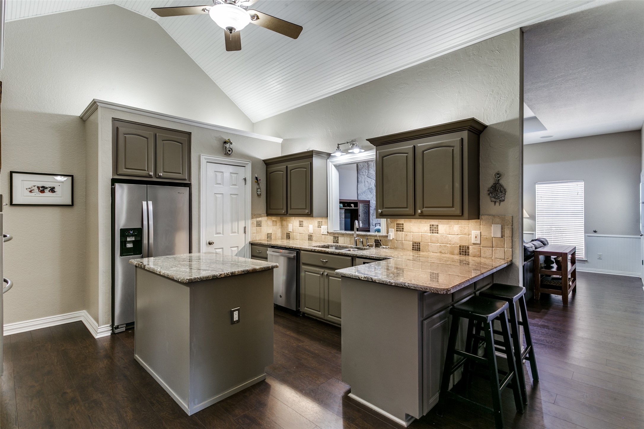 3306 Westover Court