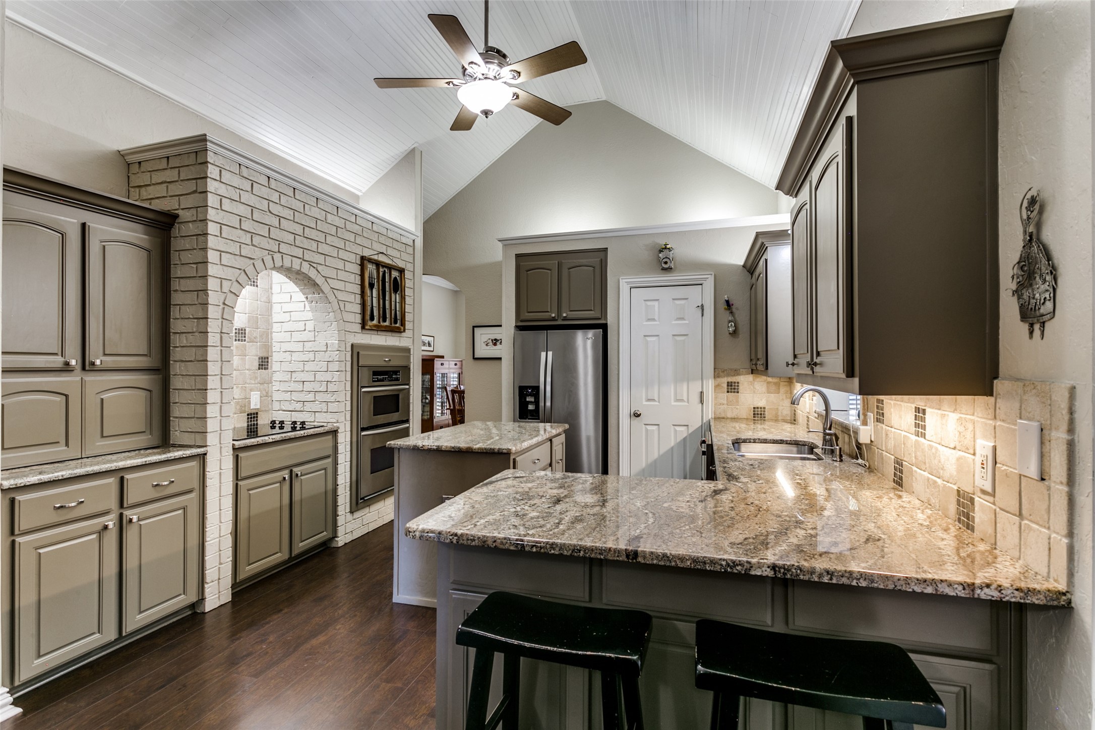 3306 Westover Court