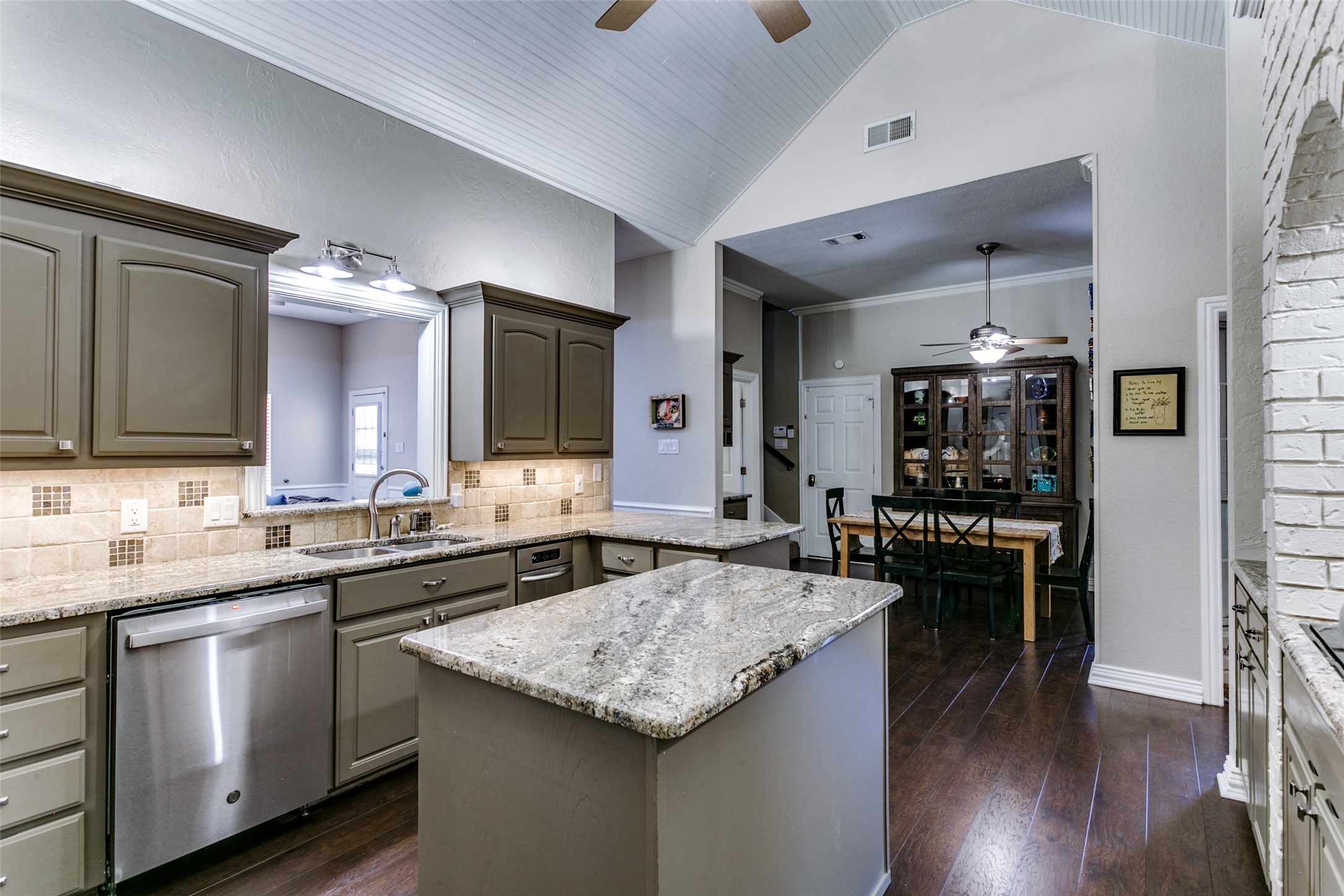 3306 Westover Court
