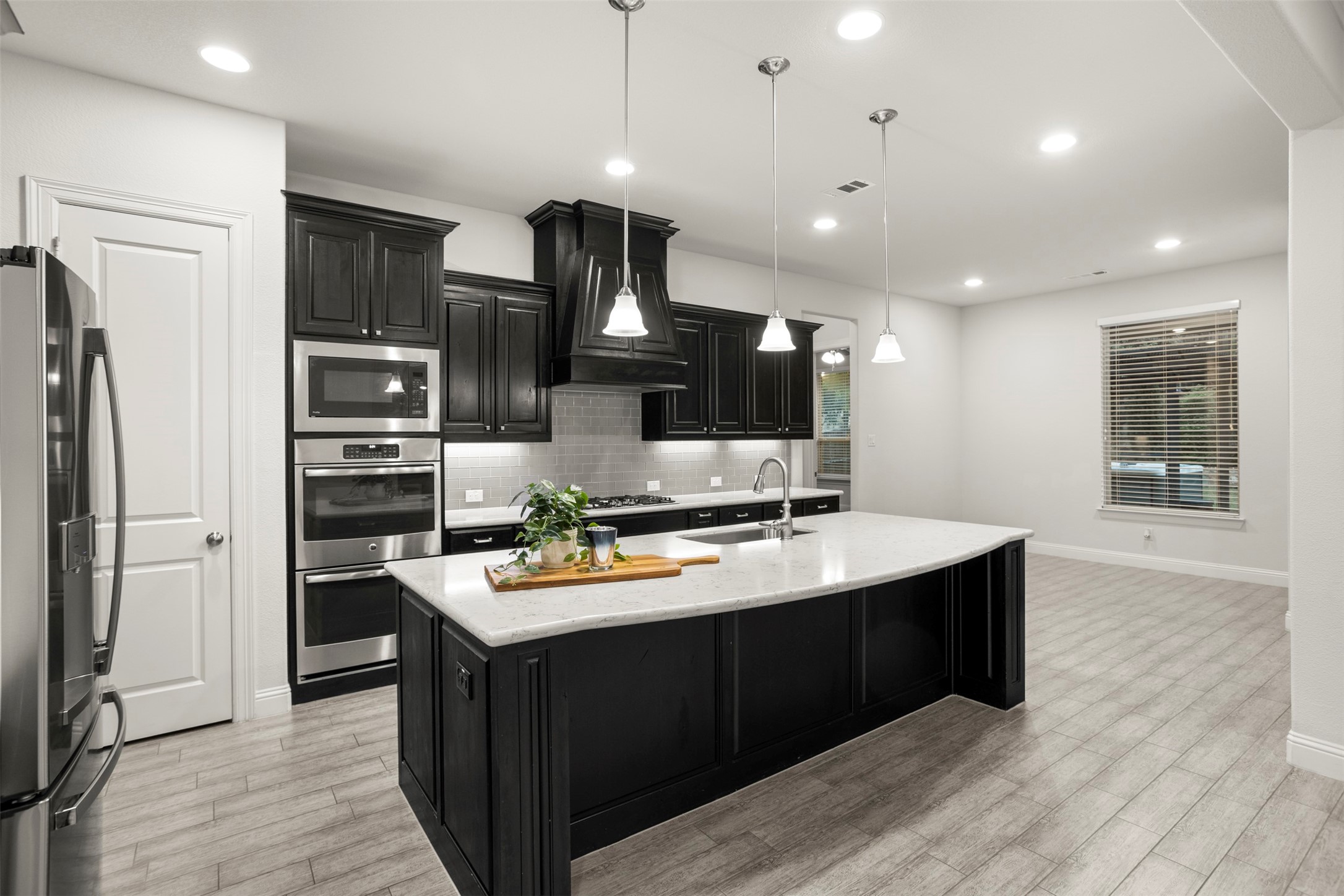 4208 Lombardy Court