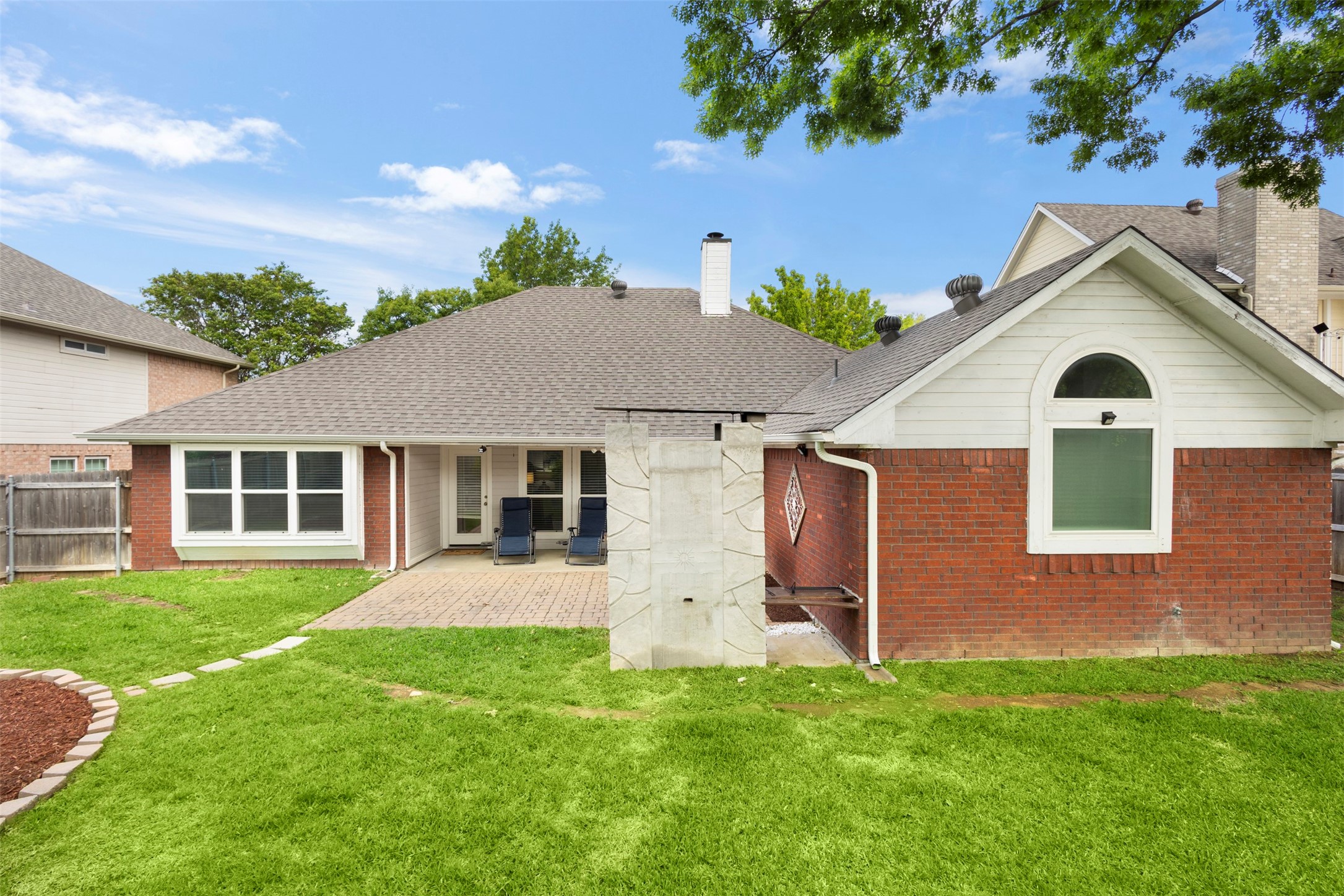 2404 Bowman Avenue