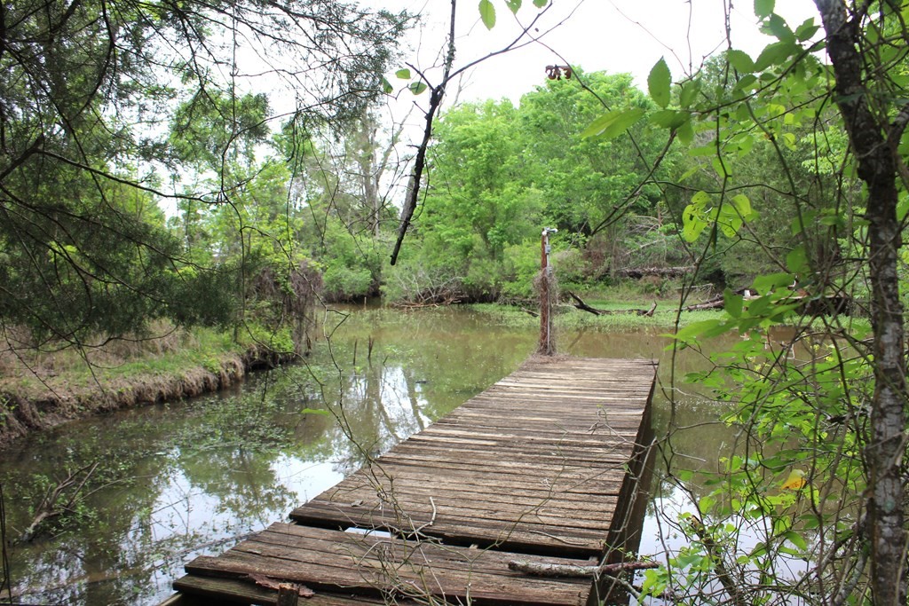 16104 SE County Road 2390