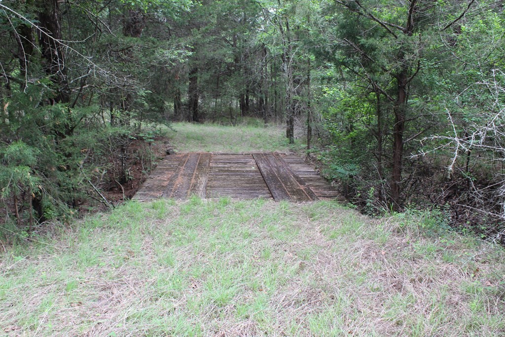 16104 SE County Road 2390