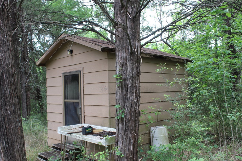 16104 SE County Road 2390