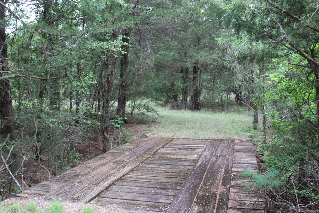 16104 SE County Road 2390