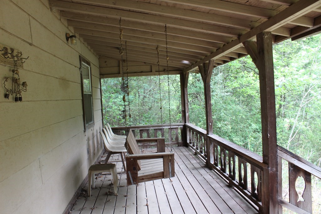 16104 SE County Road 2390