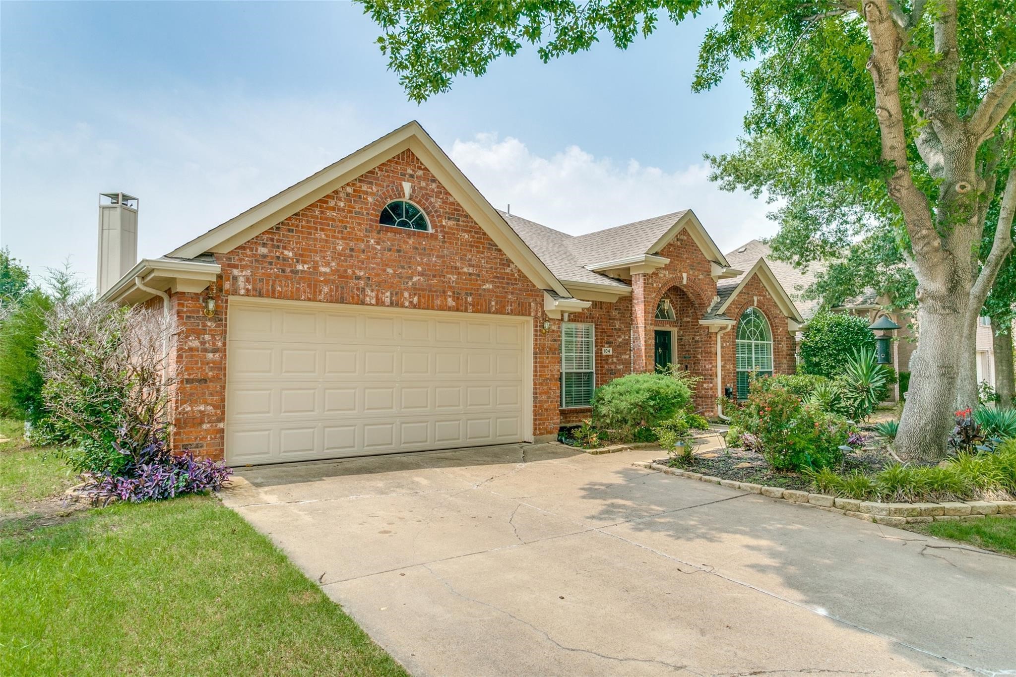 104 Dorsett Drive
