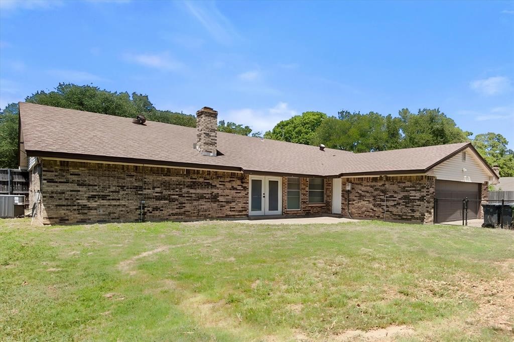 2001 San Jacinto Drive