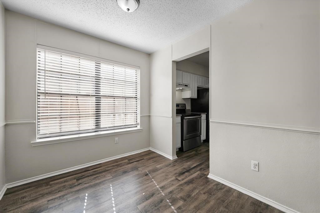 706 Woodland Court