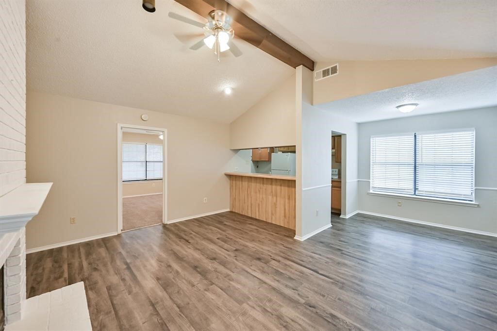 706 Woodland Court