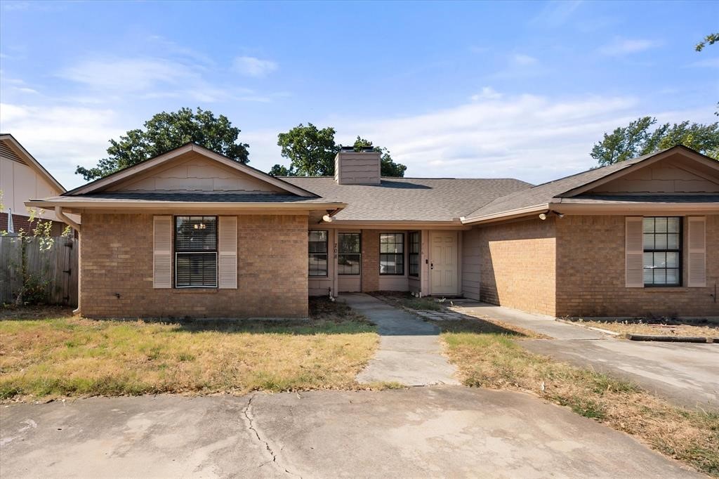 706 Woodland Court