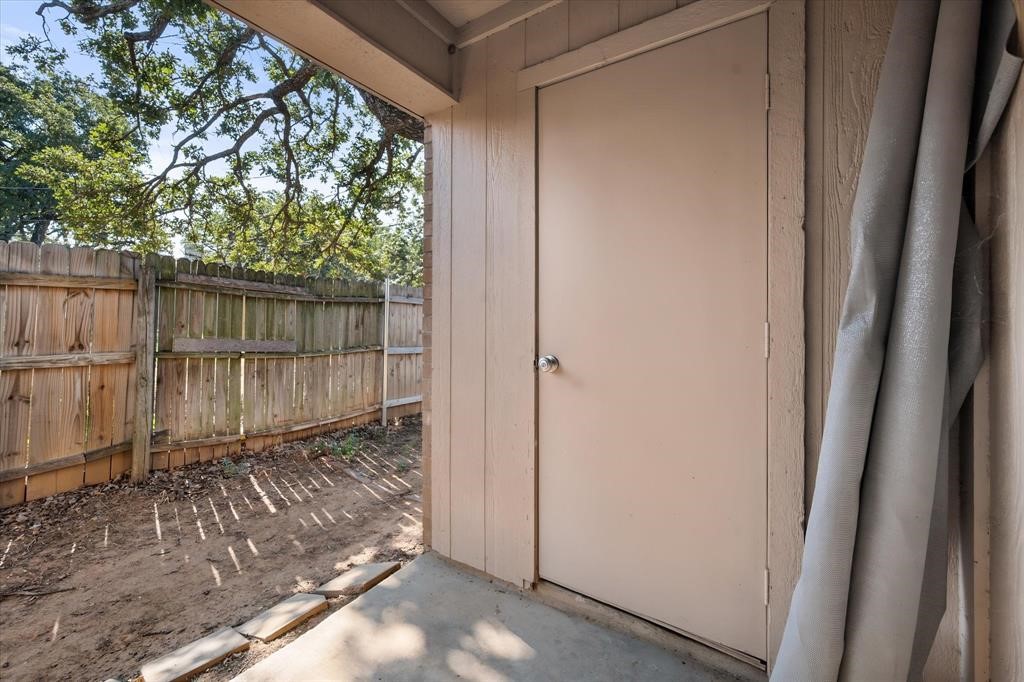 706 Woodland Court