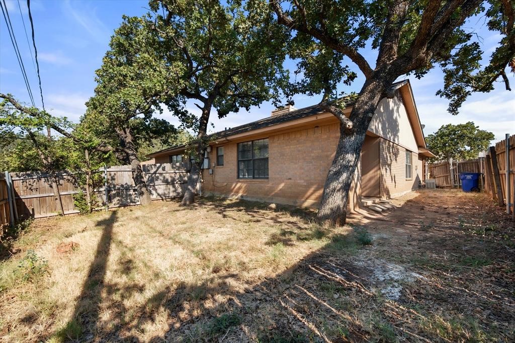 706 Woodland Court
