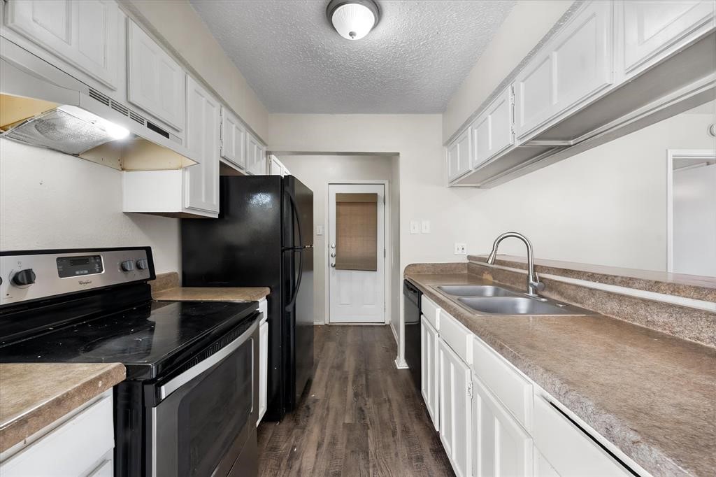 706 Woodland Court
