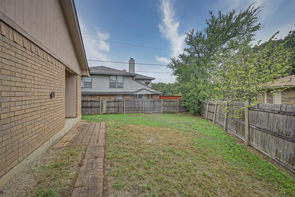 706 Woodland Court