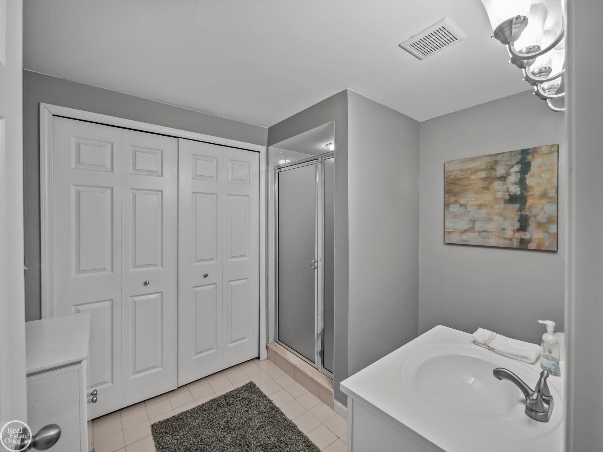 55076 Woods Lane Unit 2 Unit: Unit #2