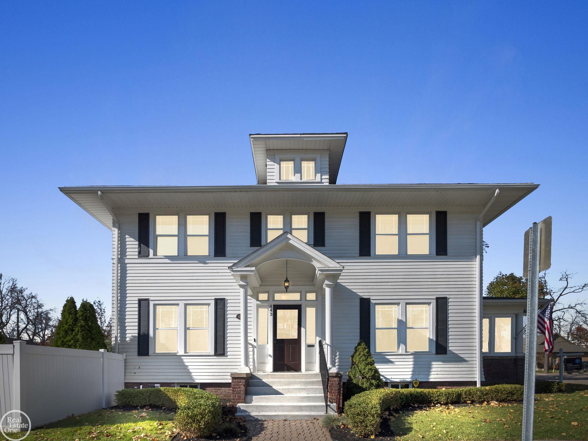 443 Wesley Street
