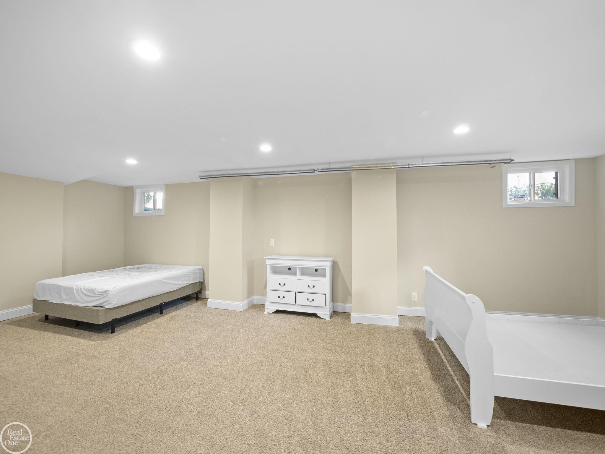 443 Wesley Street