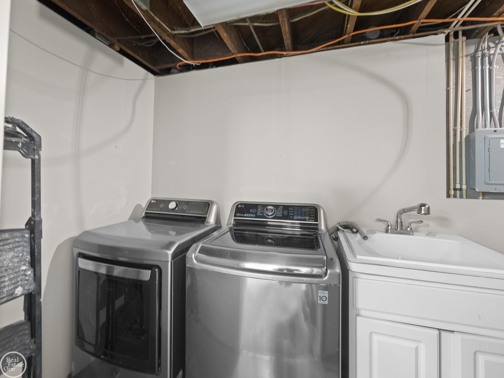 443 Wesley Street