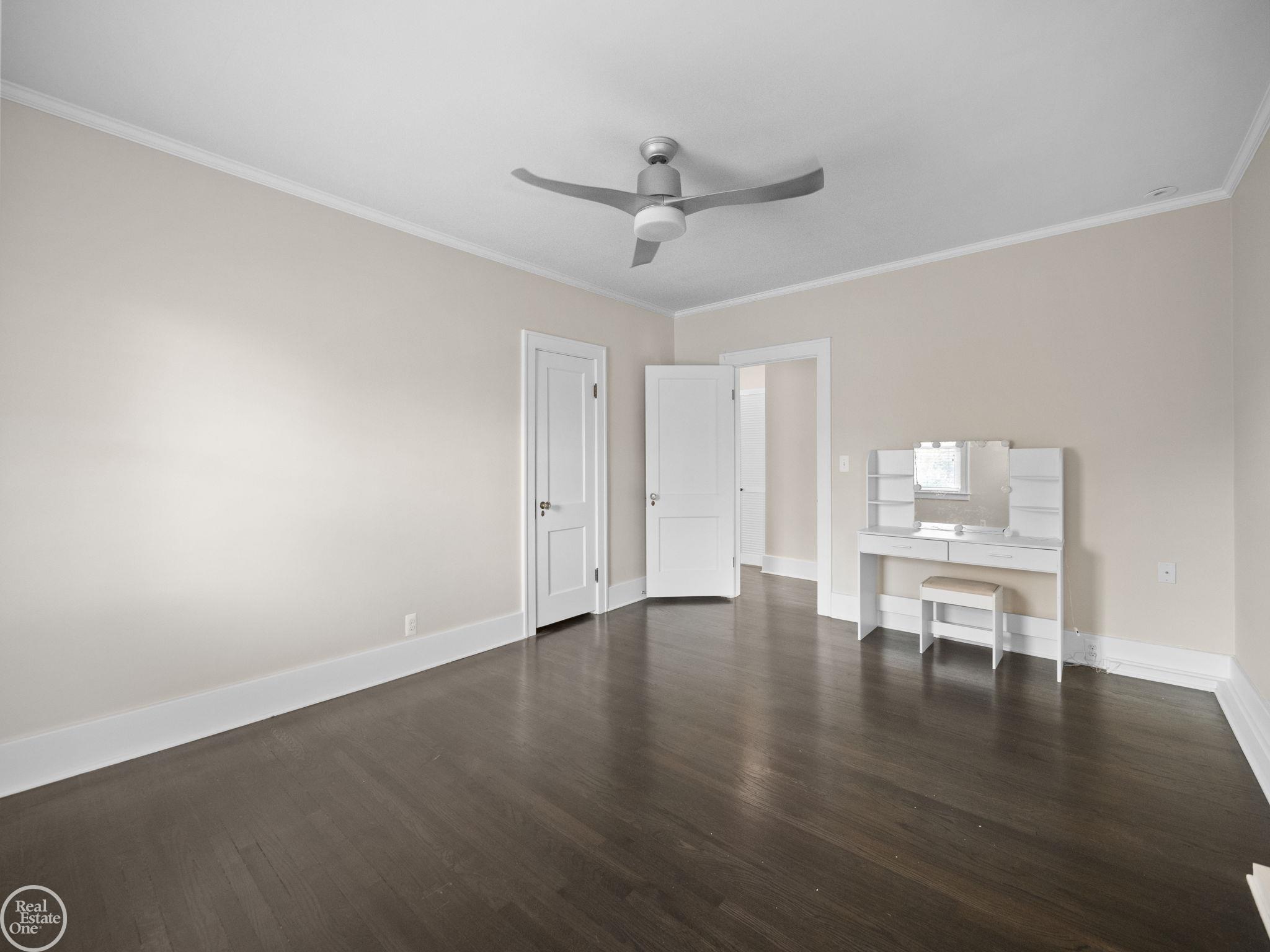 443 Wesley Street