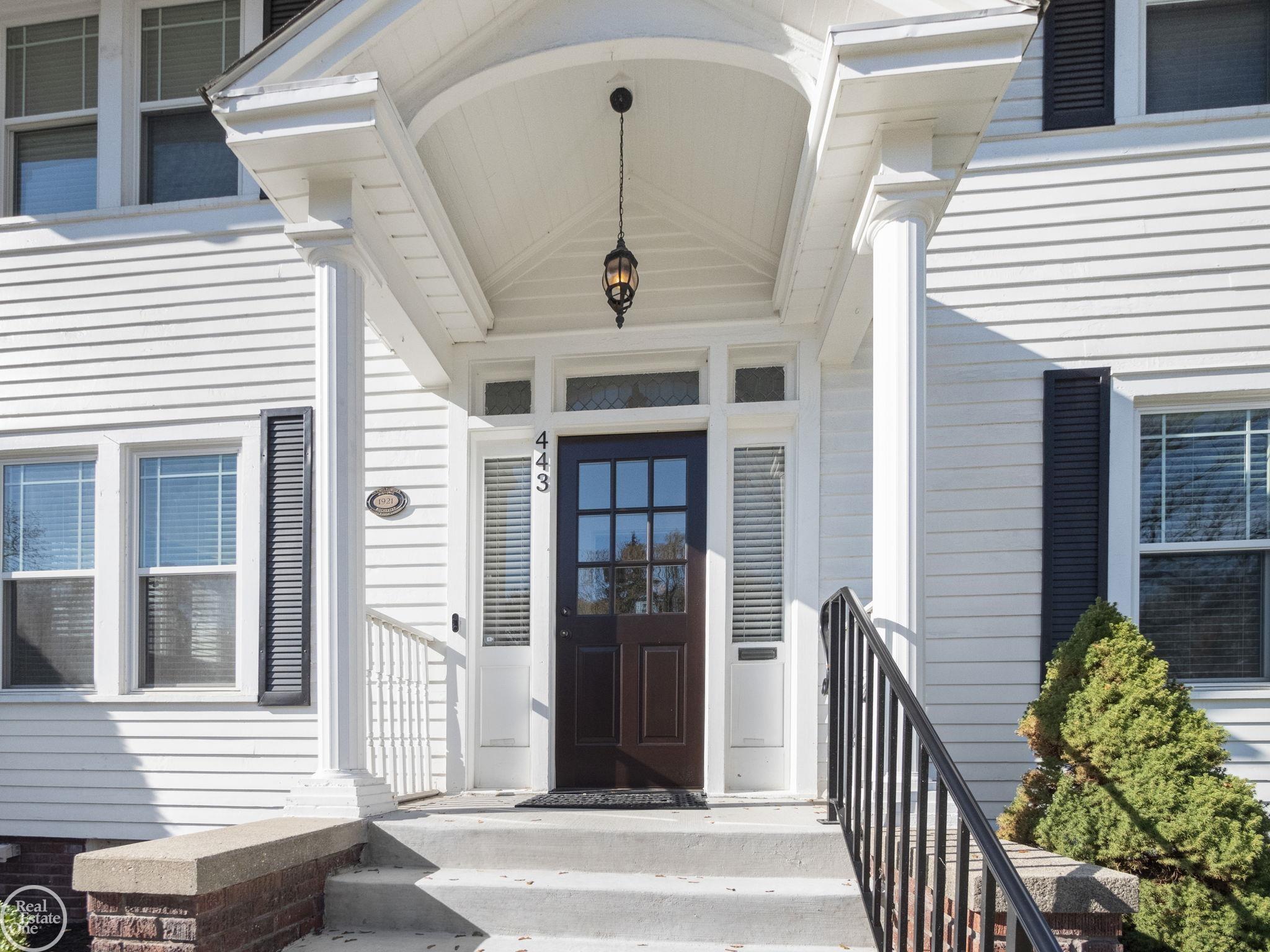 443 Wesley Street