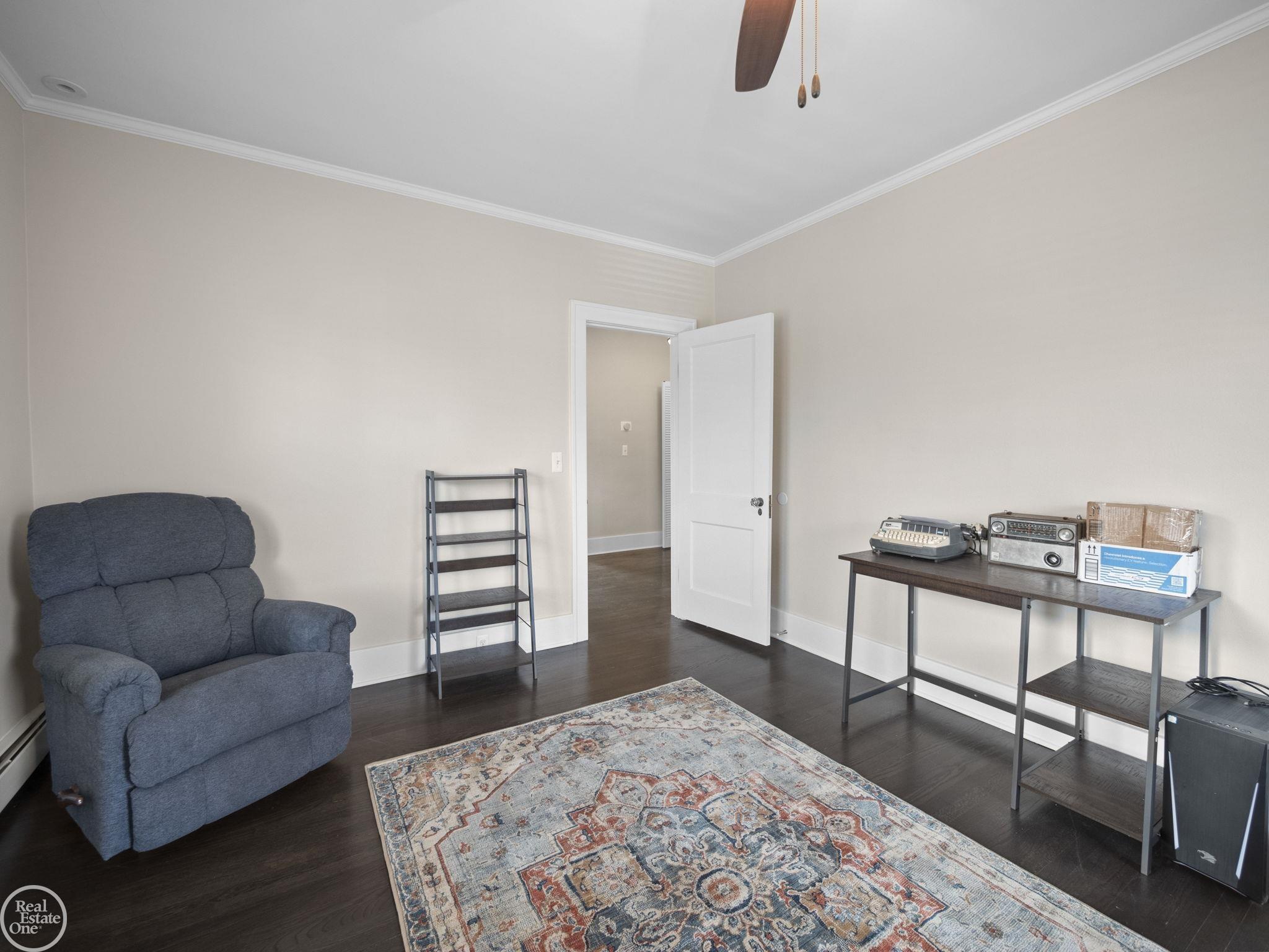 443 Wesley Street