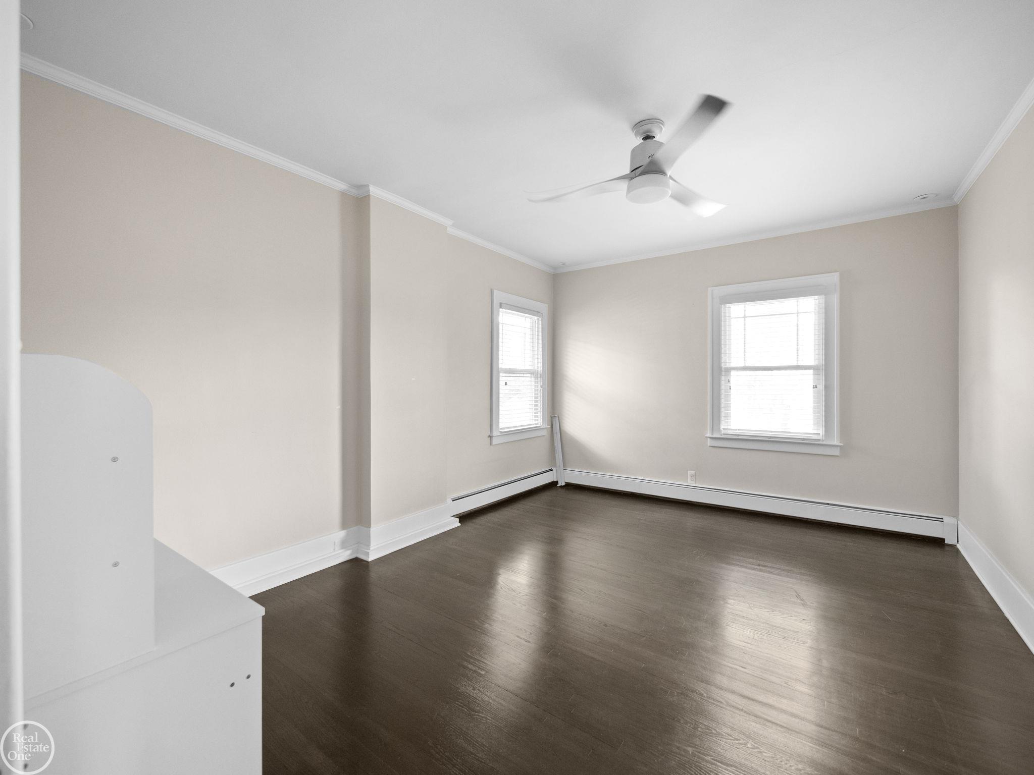 443 Wesley Street