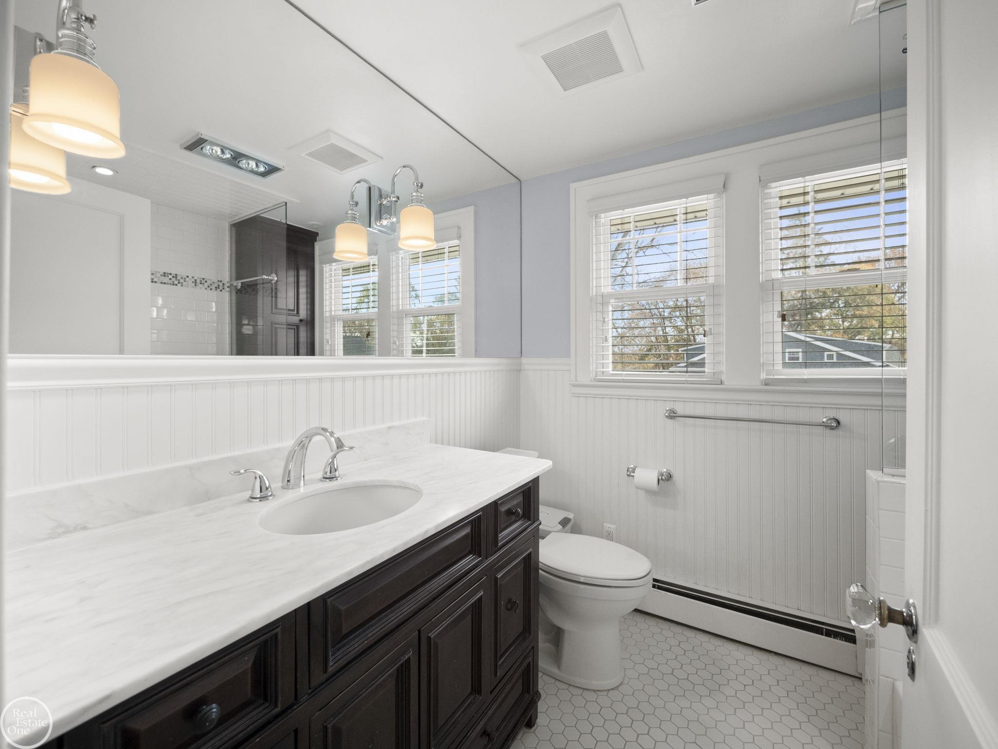 443 Wesley Street