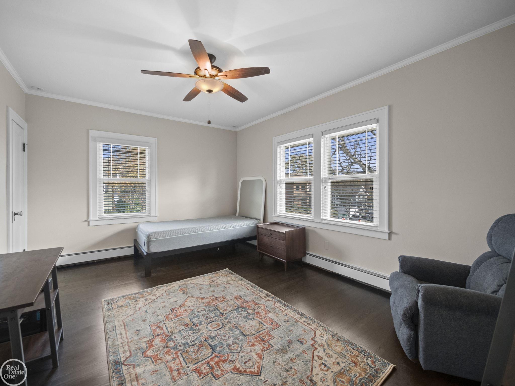 443 Wesley Street