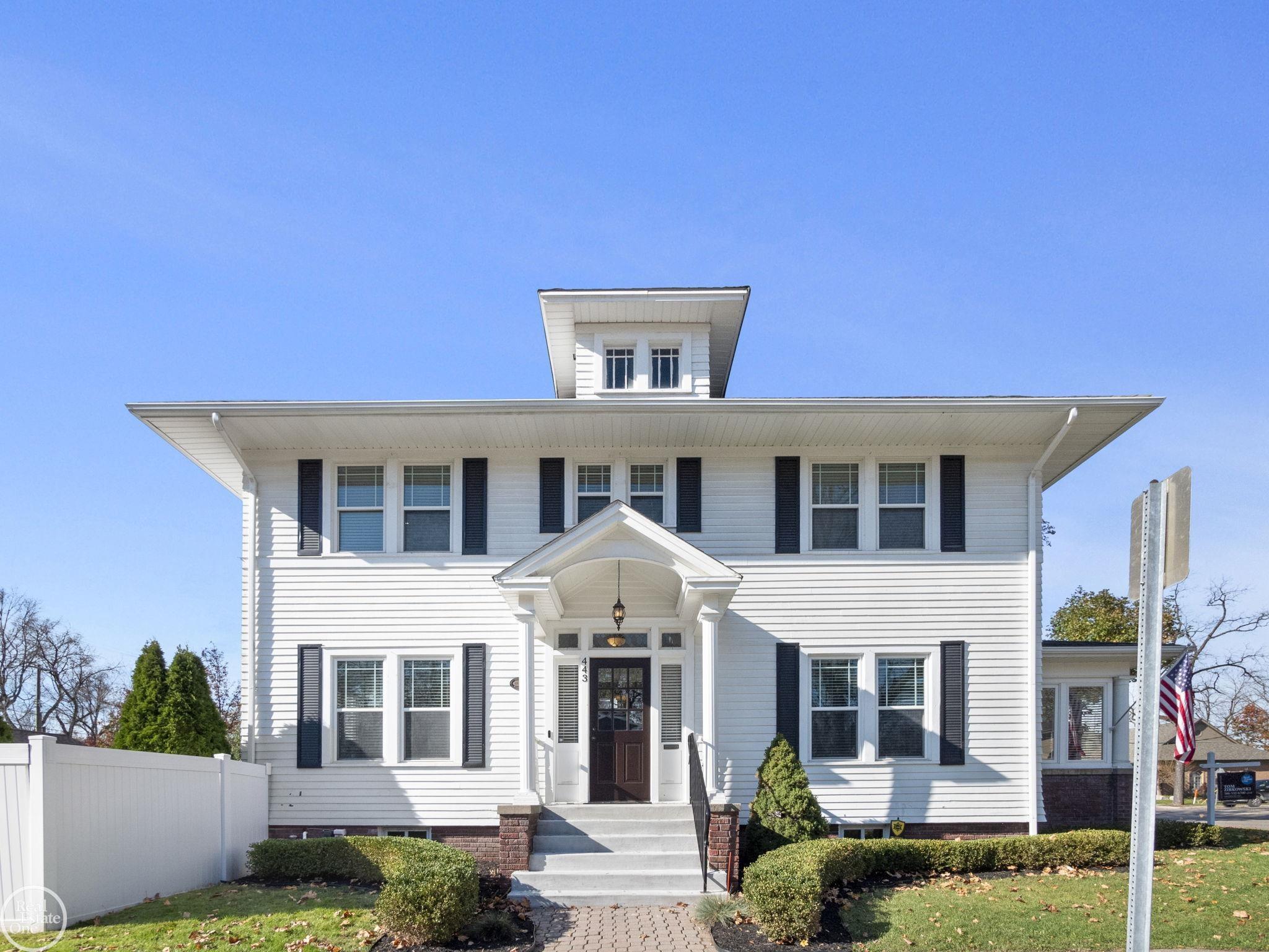 443 Wesley Street