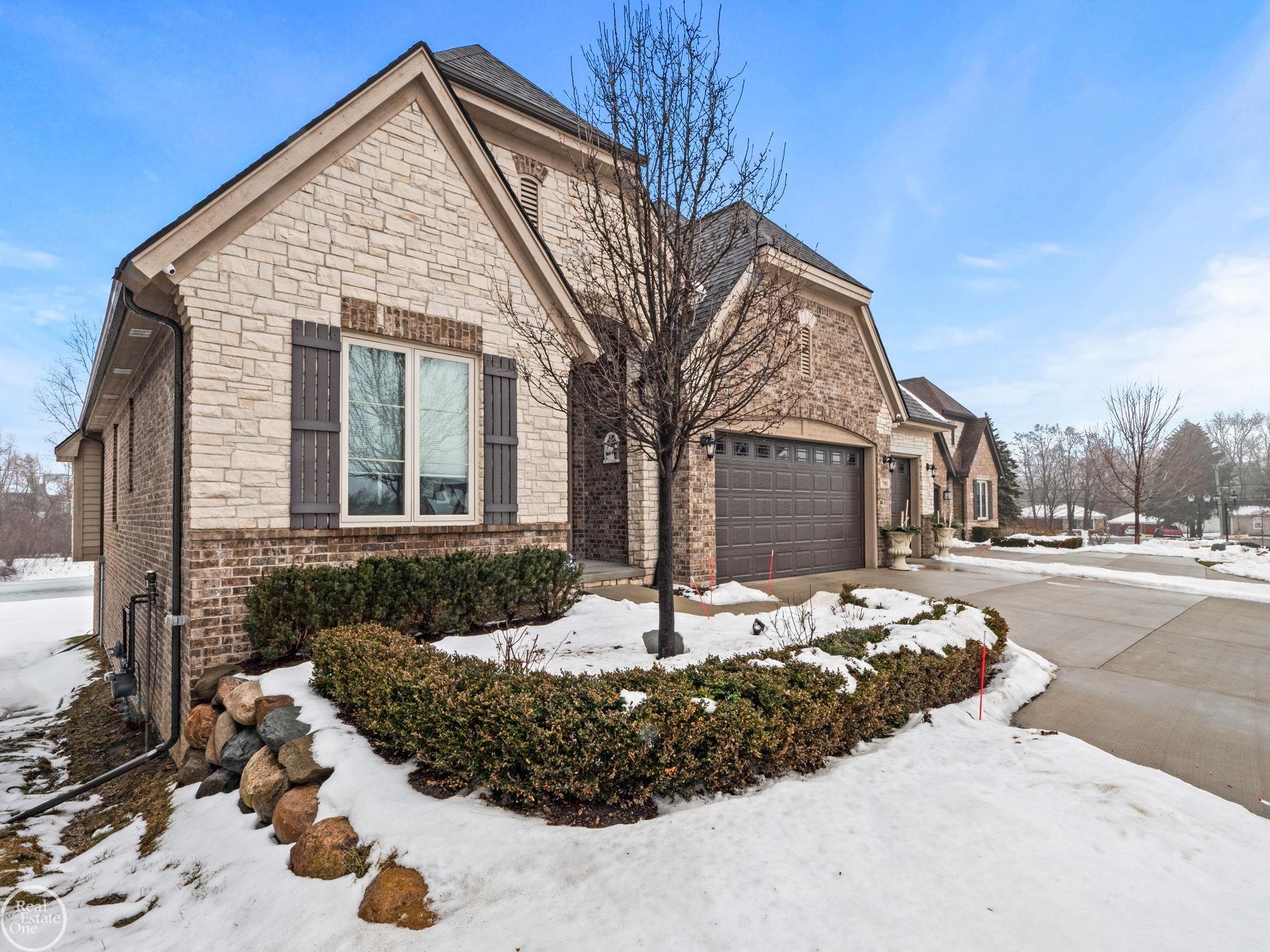 7981 Glacier Club Drive